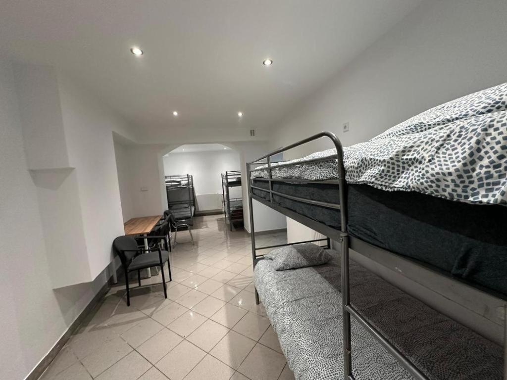 Golebia Hostel พอซนาน ภายนอก รูปภาพ